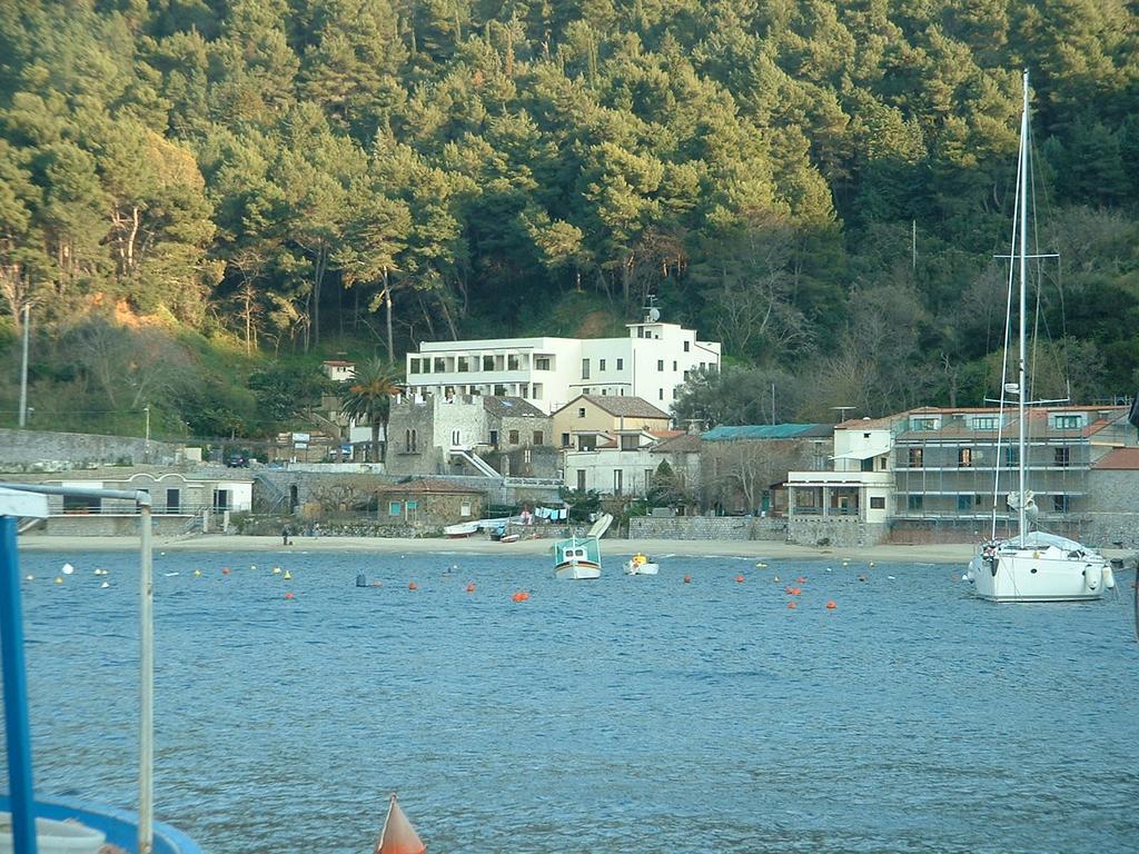 L'Antica Torre Del Porto Villa Trogir Exterior foto